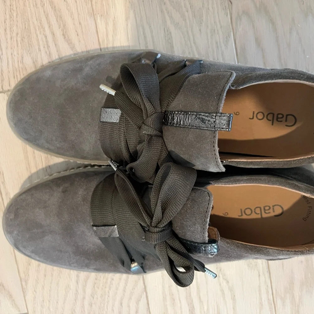 Gabor Gray Suede Oxfords with Ribbon Laces - Picture 1 of 6